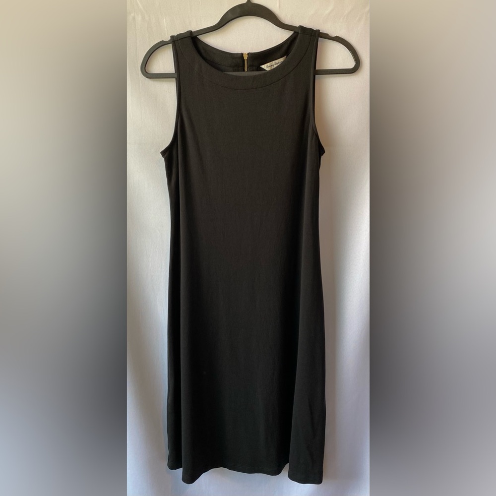 Tommy Bahama Women’s Sleeveless Black Dress